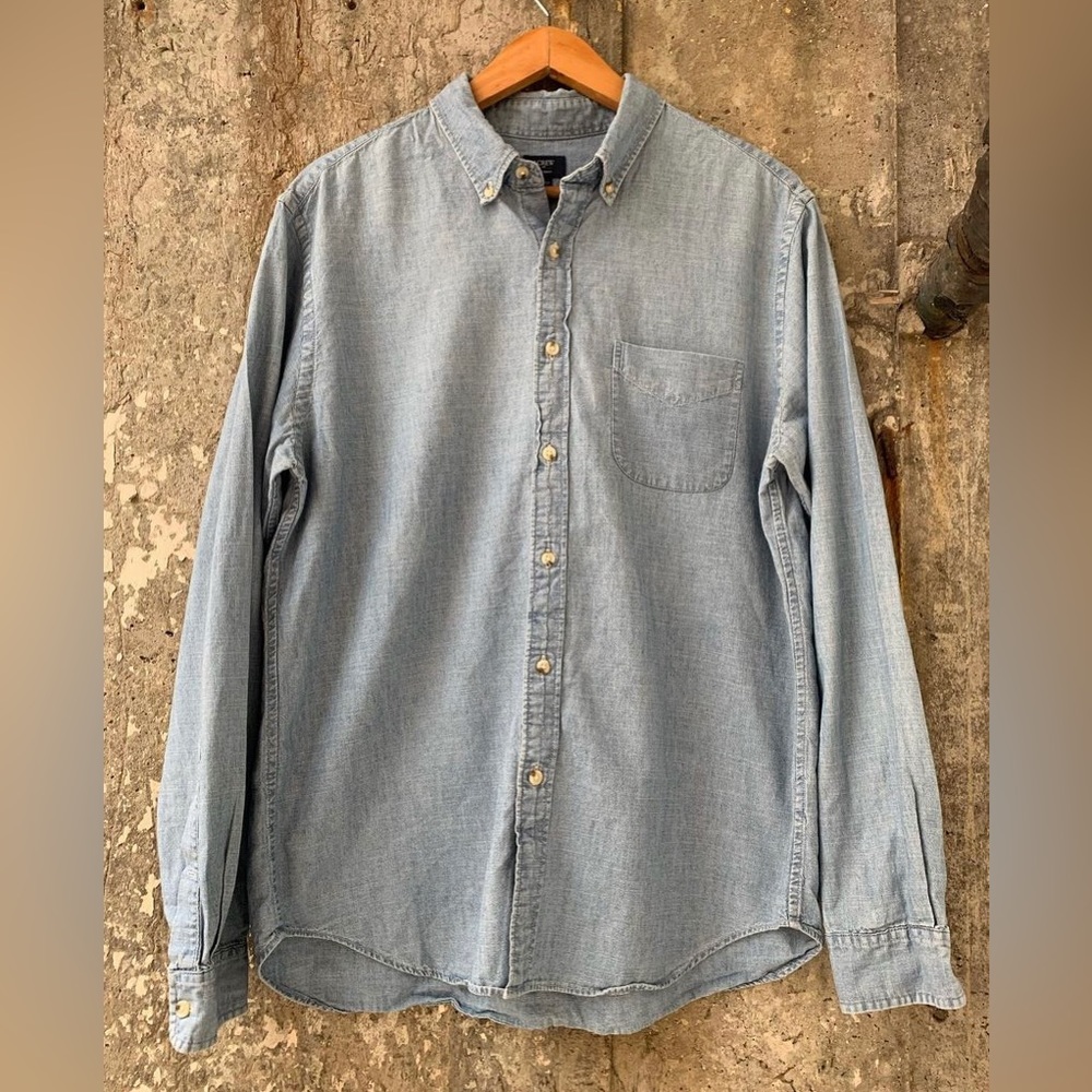 SOLD J Crew Chambray Shirt Blue Wash Cotton Button Down Large
